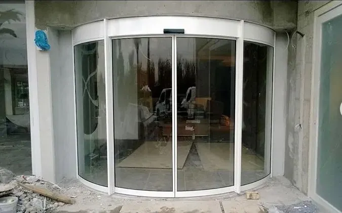 Cancelli automatici: Installazione automatismi a Corbetta